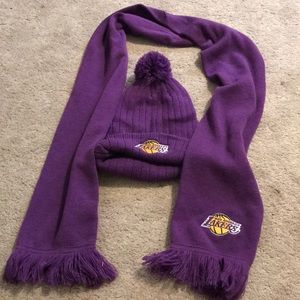Purple Lakers Scarf and beanie Never Worn!